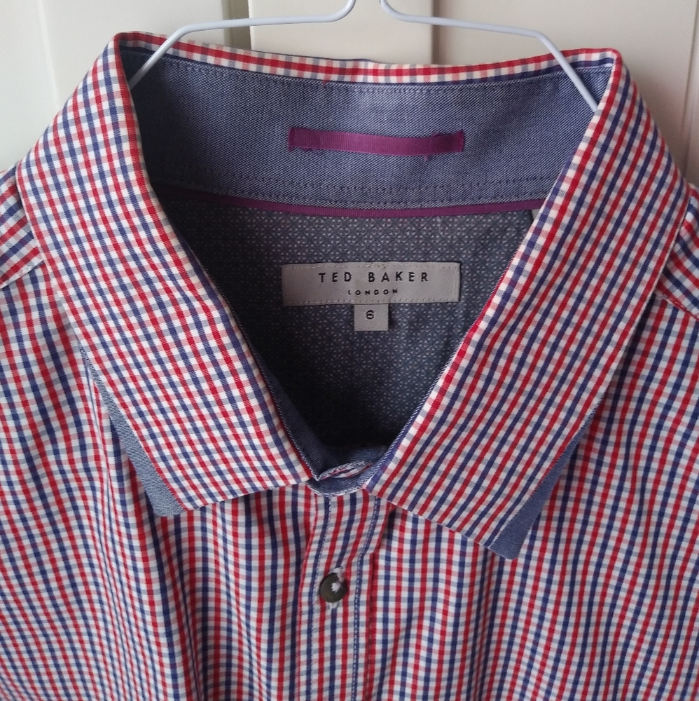 Ted Baker Like New Checkered Button Down (6)
